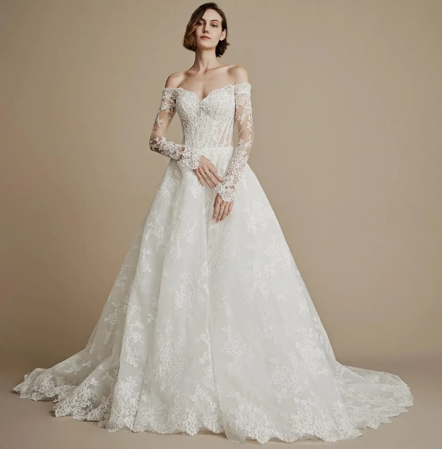 Finding Your Dream Dress at the La Premiere SS27 White Collection Trunk Show Image