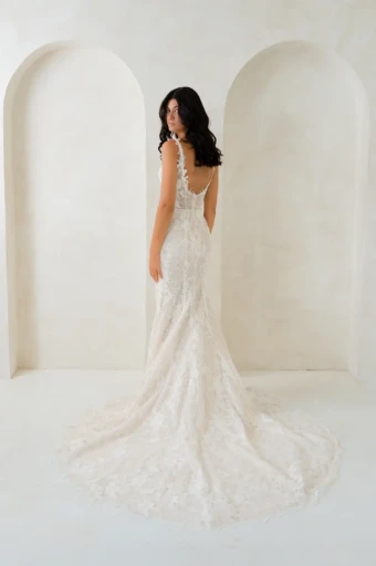 Colby John Colleen #1 Ivory/Ivory thumbnail